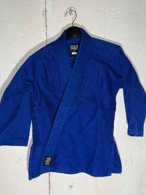 Bold Look Blue Judo BJJ Martial Arts Gi Jacket Size 0
